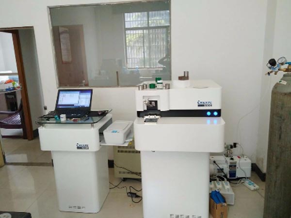 CX-9800直读光谱仪是JIANGNAN.COM江南仪器欧洲技术生产的全谱CCD光谱分析仪