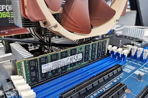 内存条价格攀升的内核是什么